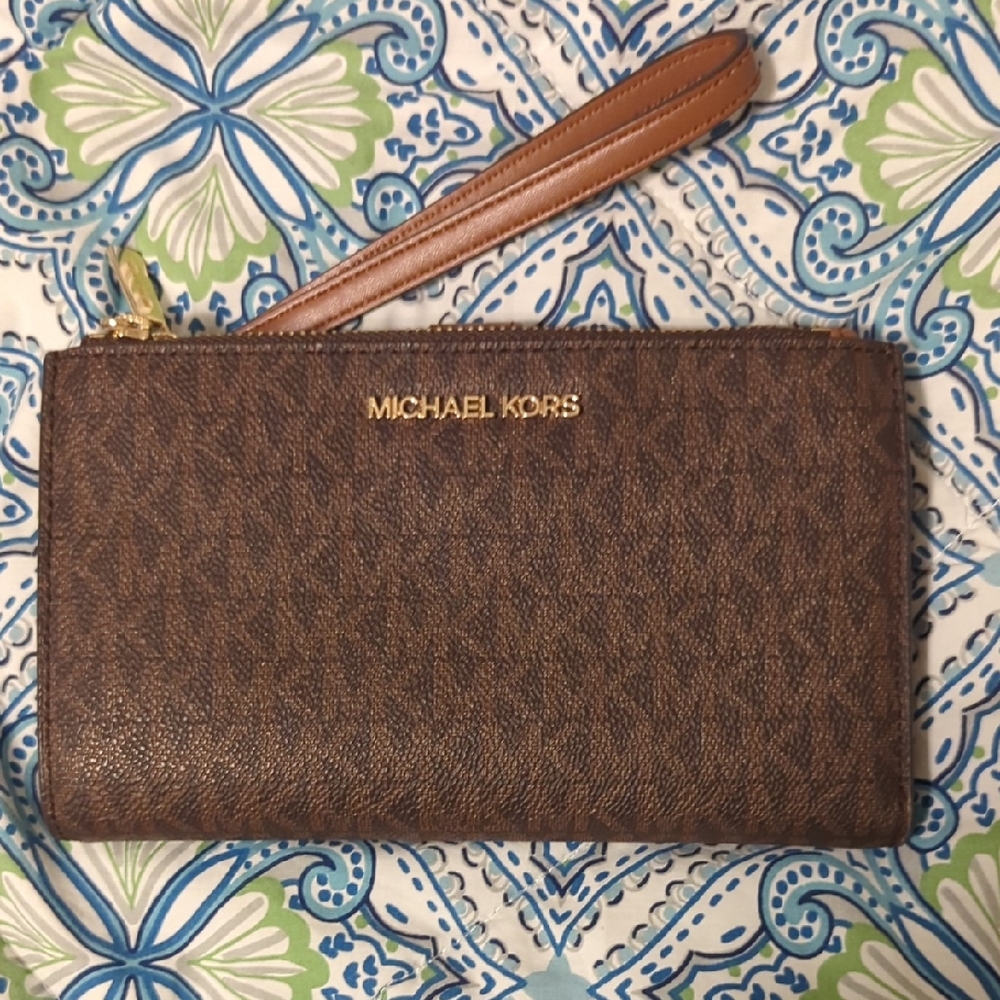 Michael Kors Dark Brown Wristlet